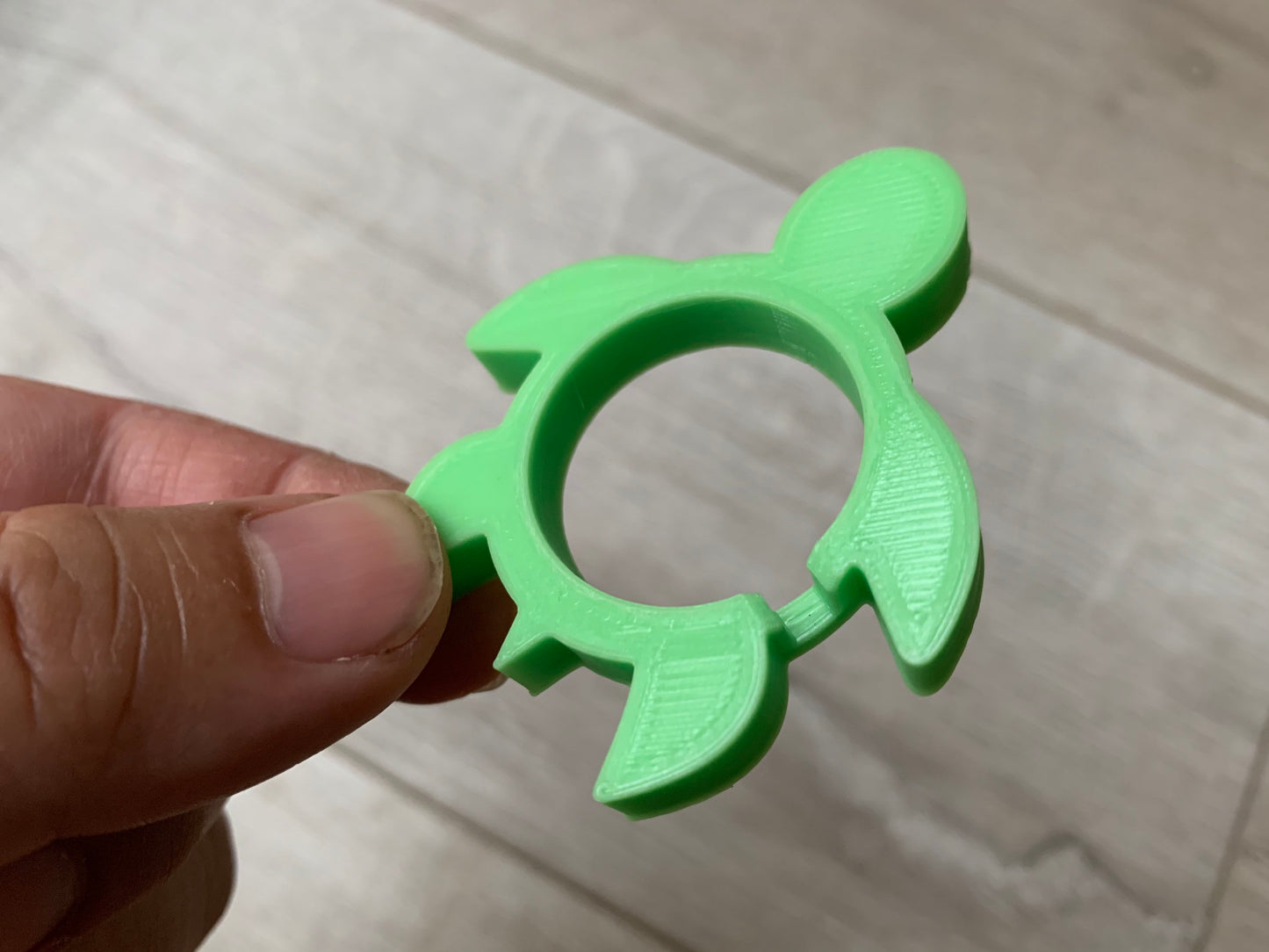 Cute Green Sea Turtle Skin/Cover for Apple Watch Charger