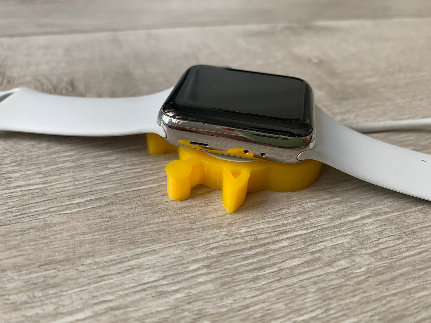 Cute Giraffe Skin/Cover for Apple Watch Charger