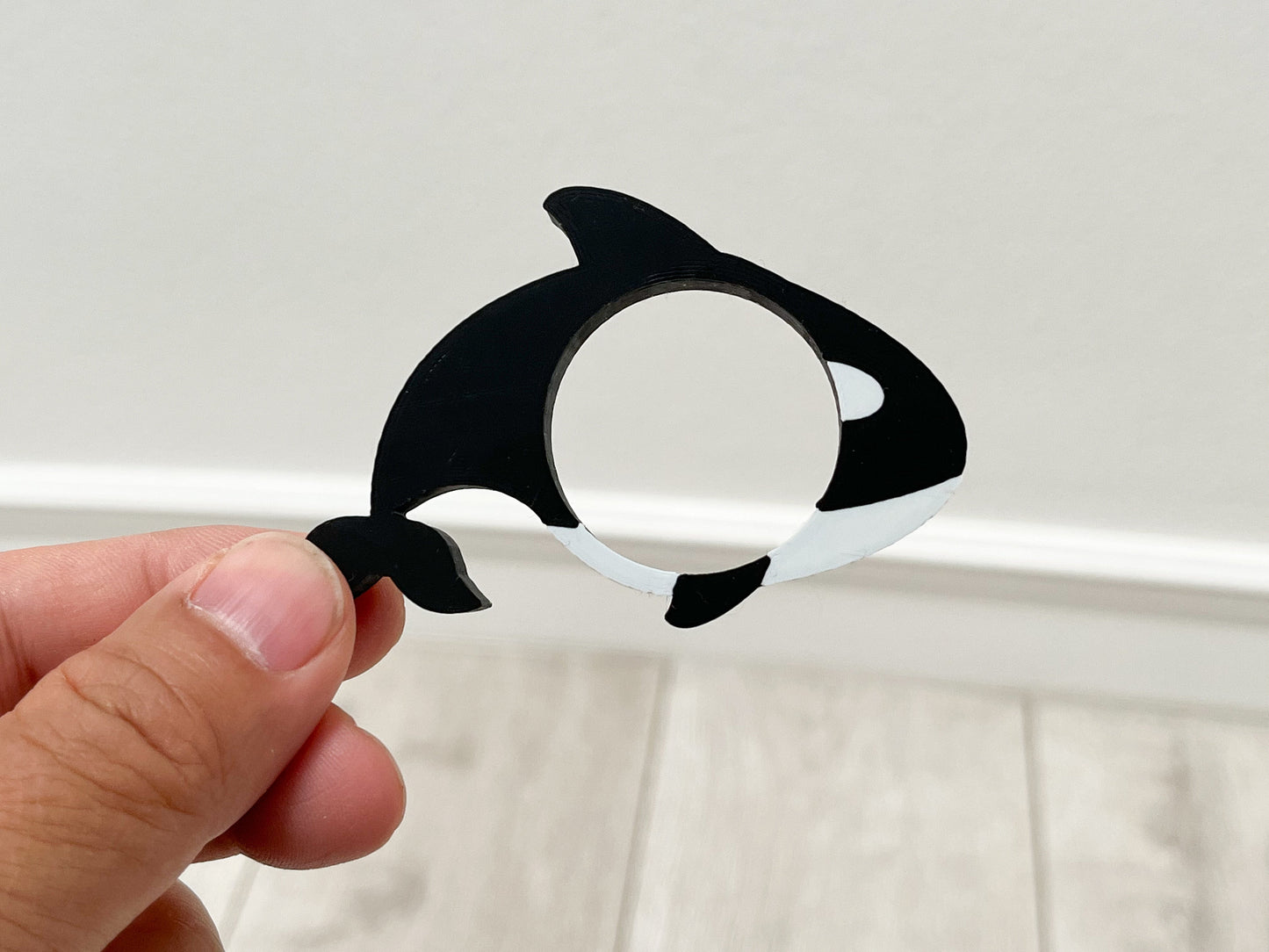 Cute Orca(Killer Whale) Skin/Cover for Samsung Galaxy Watch Charger