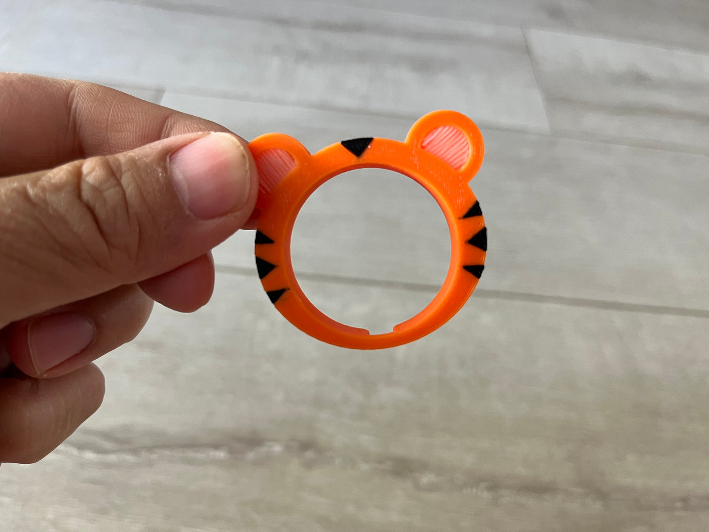 Cute Tiger Skin/Cover for Samsung Galaxy Watch Charger